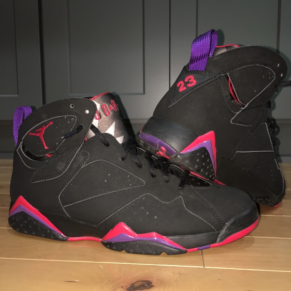 Men’s Air Jordan Retros Raptor 7s